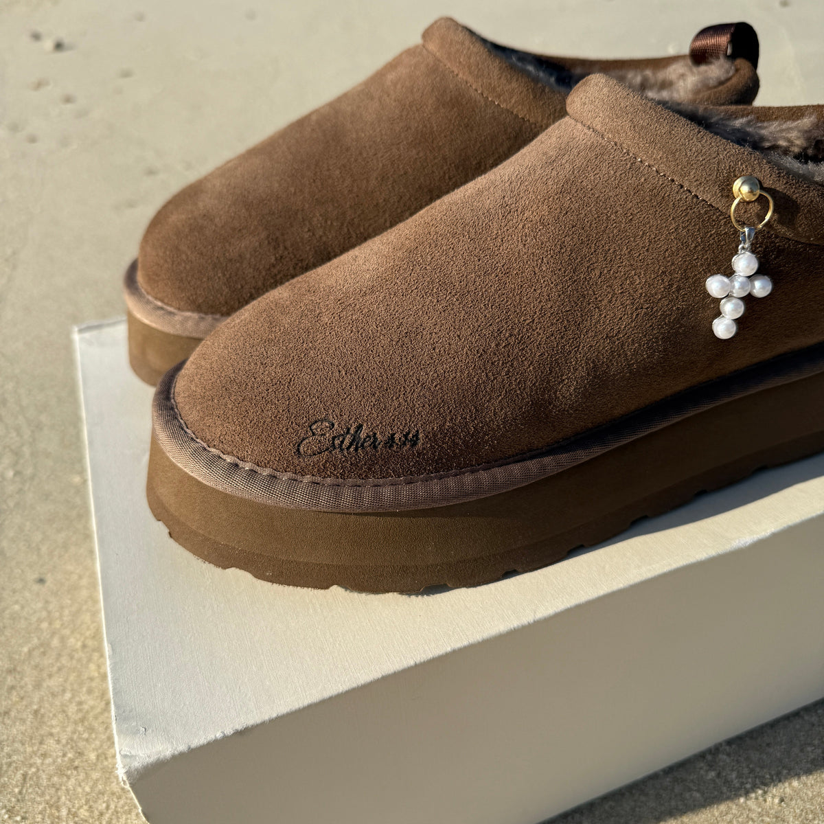 Esther 4:14 Clogs – FAITHCLOGS